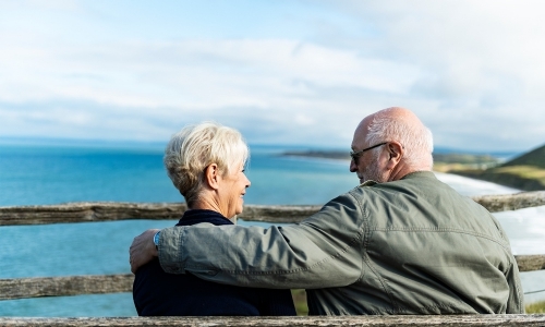 Xu hướng mới: Người cao tuổi đi du lịch “chậm” để trẻ lâu