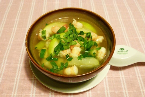 Canh bí xanh nấu tôm ngọt lịm, thanh mát cho ngày hè