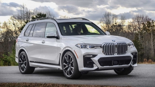 BMW giảm giá X7 tương đương chiếc xe 7 chỗ cỡ nhỏ