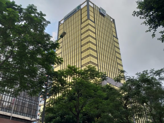 Hà Nội: Tòa nhà Vietcombank ở Láng Hạ gây chói mắt