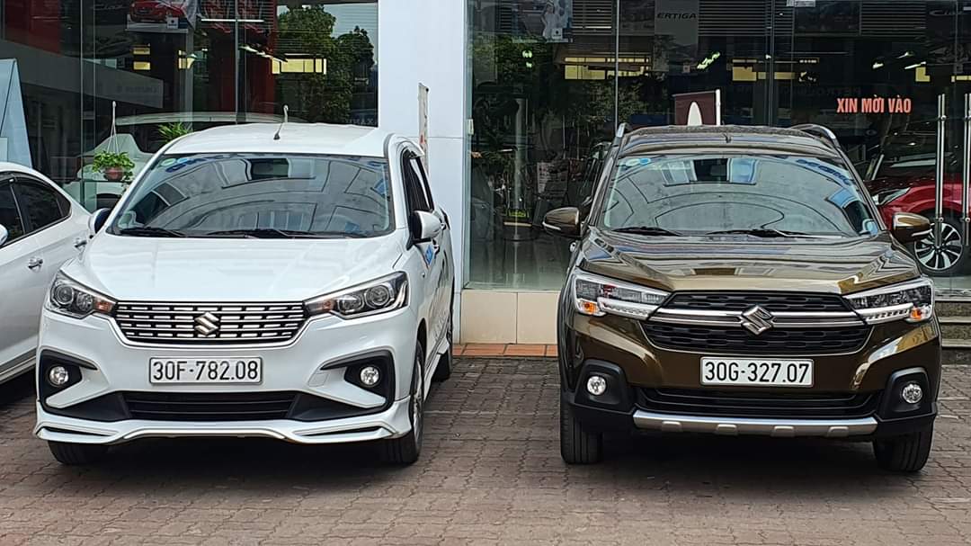 2 m&acirc;̃u Suzuki XL7 và Ertiga. (Ảnh: OF)