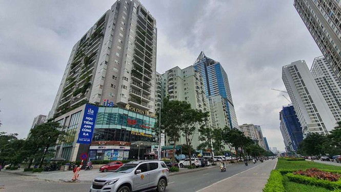 Golden Palace từng được được quy hoạch l&agrave;m b&atilde;i đỗ xe.