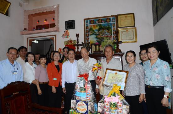 Hội NCT quận Bình Tân, TP Hồ Chí Minh: Nêu gương sáng trong xây dựng Đảng, chính quyền