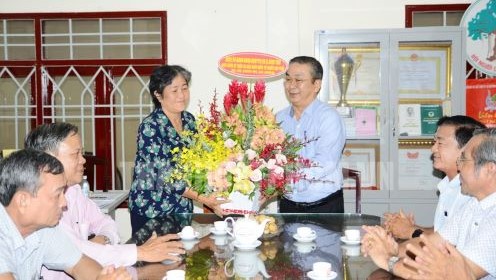 Hội NCT quận Bình Tân, TP Hồ Chí Minh: Nêu gương sáng trong xây dựng Đảng, chính quyền