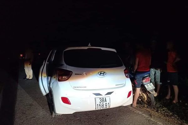 Chiếc xe bị chặn lại sau khi bỏ chạy 3km