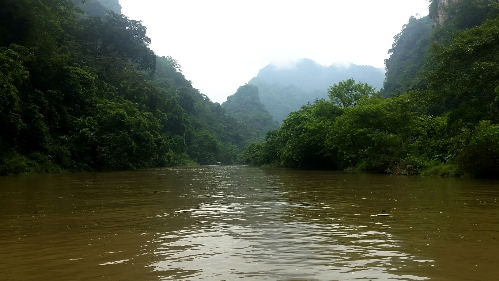 Người đi vắng cả trời chiều