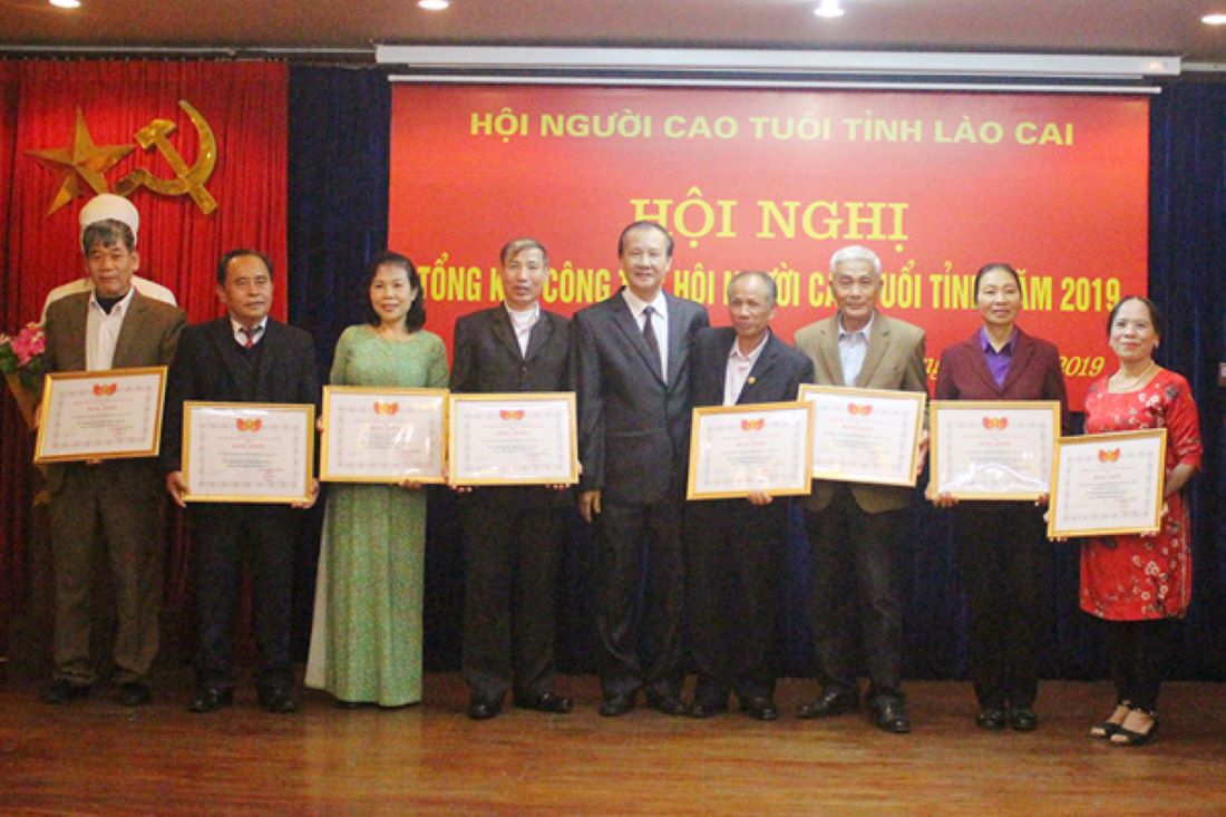 Nhiều NCT tỉnh L&agrave;o Cai được khen thưởng