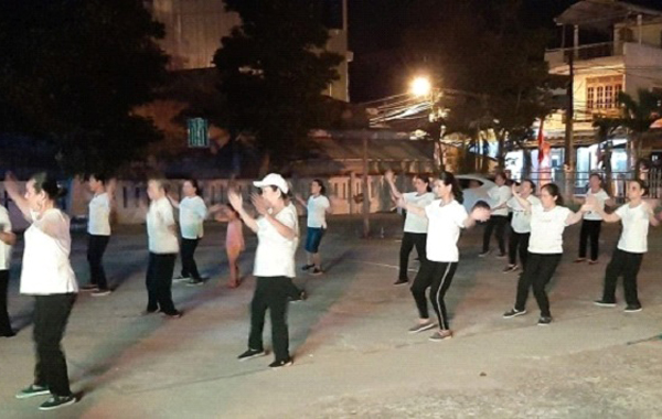 NCT x&atilde; Quế Trung biểu diễn TDDS