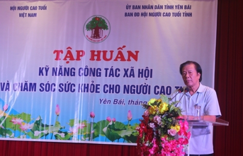 TW Hội NCT Việt Nam: Tập huấn công tác xã hội và chăm sóc NCT tại tỉnh Yên Bái