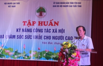TW Hội NCT Việt Nam: Tập huấn công tác xã hội và chăm sóc NCT tại tỉnh Yên Bái