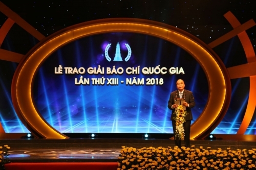 Tôn vinh những người làm báo