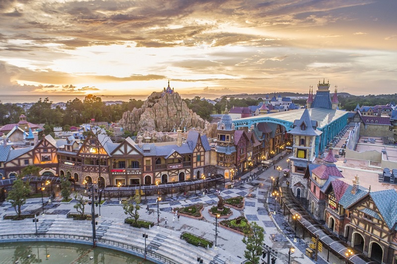 VinWonders Phú Quốc, công viên chủ đề lớn nhất Việt Nam chính thức khai trương