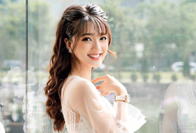 Tử vi thứ Ba 2/6 của bạn: Dần cấp trên ưu ái, Dậu buồn vui lẫn lộn