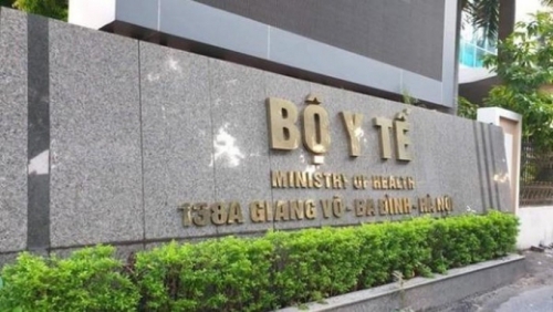 Khởi tố nguyên Phó Cục trưởng Cục Quản lý dược Bộ Y tế