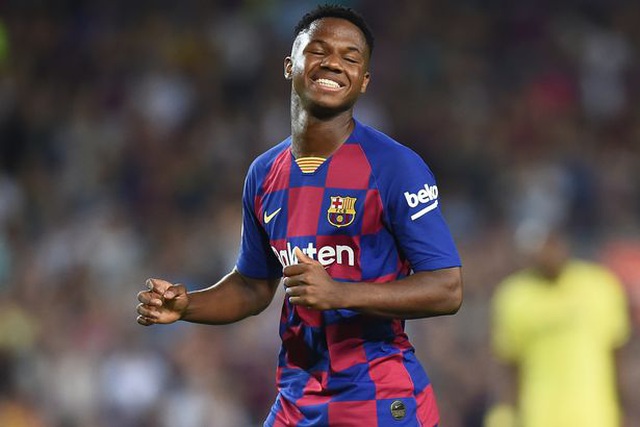 Fati l&agrave; cầu thủ trẻ nhất ở Barcelona ghi b&agrave;n ở La Liga khi mới 17 tuổi