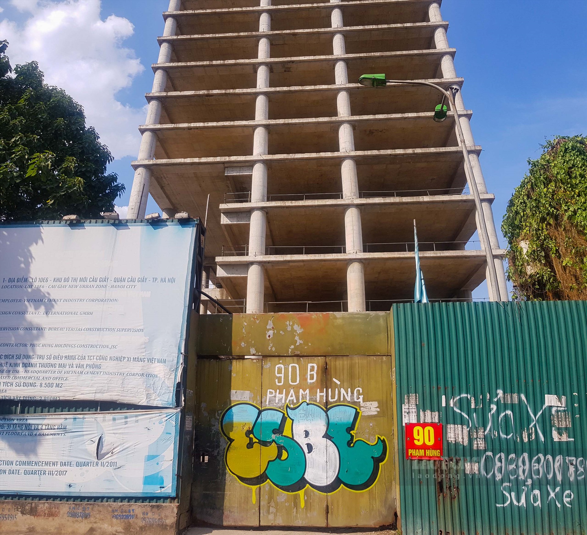 Dự &aacute;n được x&acirc;y dựng theo quy m&ocirc; hạng A tr&ecirc;n diện t&iacute;ch 8.476m2, bao gồm t&ograve;a nh&agrave; cao 31 tầng nổi v&agrave; bốn tầng hầm, với tổng diện t&iacute;ch s&agrave;n khoảng 78.270m2, trong đ&oacute; phần nổi khoảng 54.000m2, đ&aacute;p ứng 200 chỗ đỗ xe ngầm.