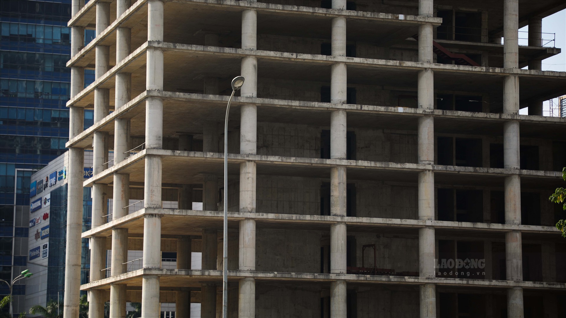 Th&aacute;ng 6.2019, Vicem cho biết muốn xin b&aacute;n lại trụ sở văn ph&ograve;ng tr&ecirc;n v&agrave; cho rằng, đ&acirc;y l&agrave; một trong những mục ti&ecirc;u của Vicem trong việc t&aacute;i cơ cấu theo y&ecirc;u cầu của Ch&iacute;nh phủ.