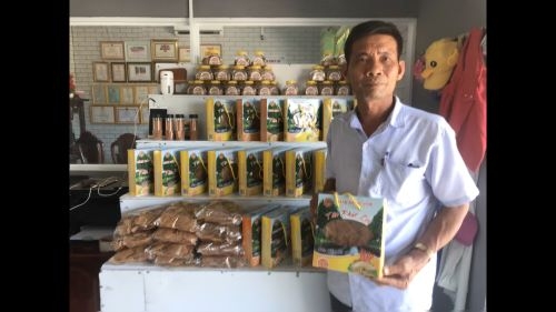 Làm giàu từ con tôm