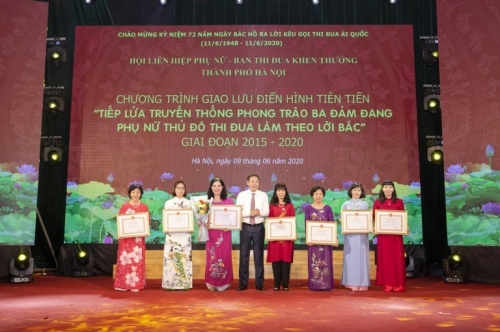 Công ty Dược phẩm Tâm Bình được trao chứng nhận Hàng Việt Nam chất lượng cao năm 2020