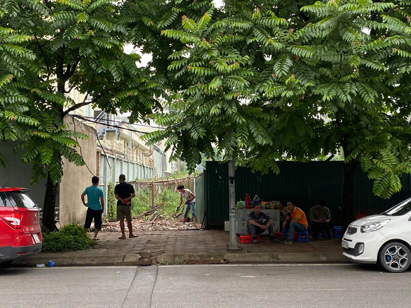 Quận Long Biên, TP Hà Nội: “Vẽ dự án” để thu hồi khu đất góc “vàng”  của bà Nguyễn Thị Bẩy