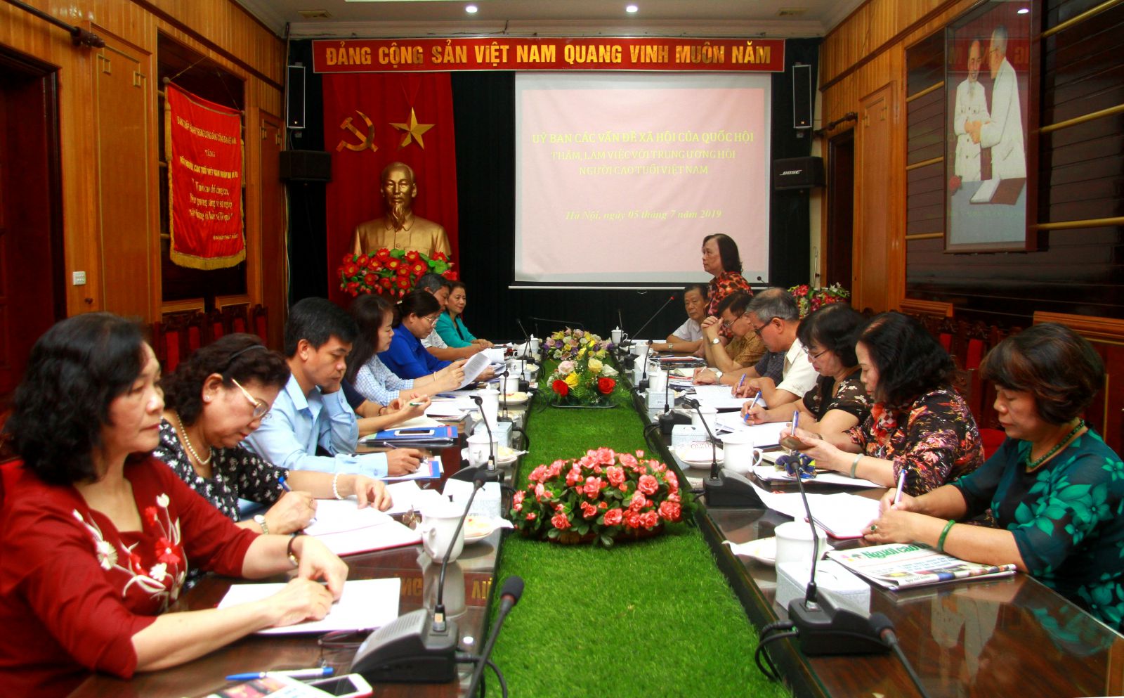 Ủy ban Các vấn đề xã hội của Quốc hội thăm, làm việc với TW Hội NCT Việt Nam: Đề xuất nhiều chính sách chăm sóc và phát huy vai trò NCT