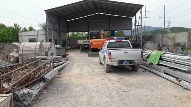 Tỉnh Thanh Hóa: Xe “tải trọng lớn” băm nát đường giao thông?