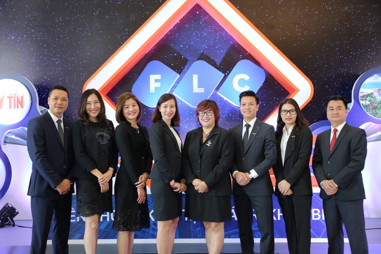 Ảnh 3: Ban l&atilde;nh đạo FLCHomes quyết t&acirc;m thực hiện sứ mệnh ti&ecirc;n phong kiến tạo gi&aacute; trị kh&aacute;c biệt