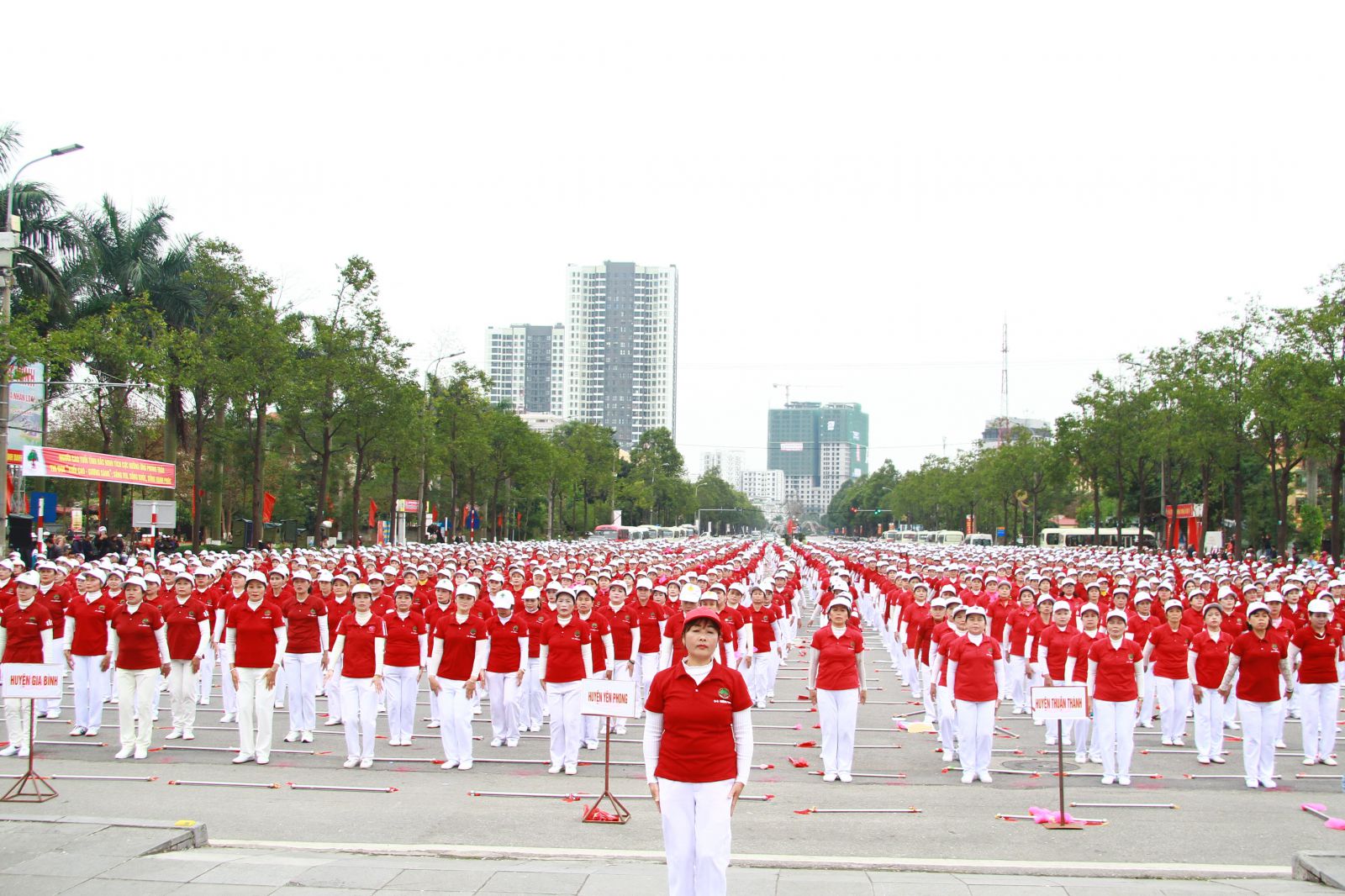 NCT tỉnh Bắc Ninh giao lưu đồng diễn dưỡng sinh