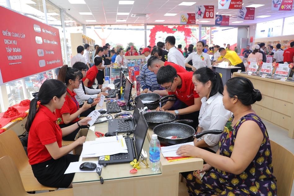 Sản phẩm gia dụng VinMart Home l&agrave; một trong số những lựa chọn y&ecirc;u th&iacute;ch của c&aacute;c b&agrave; nội trợ