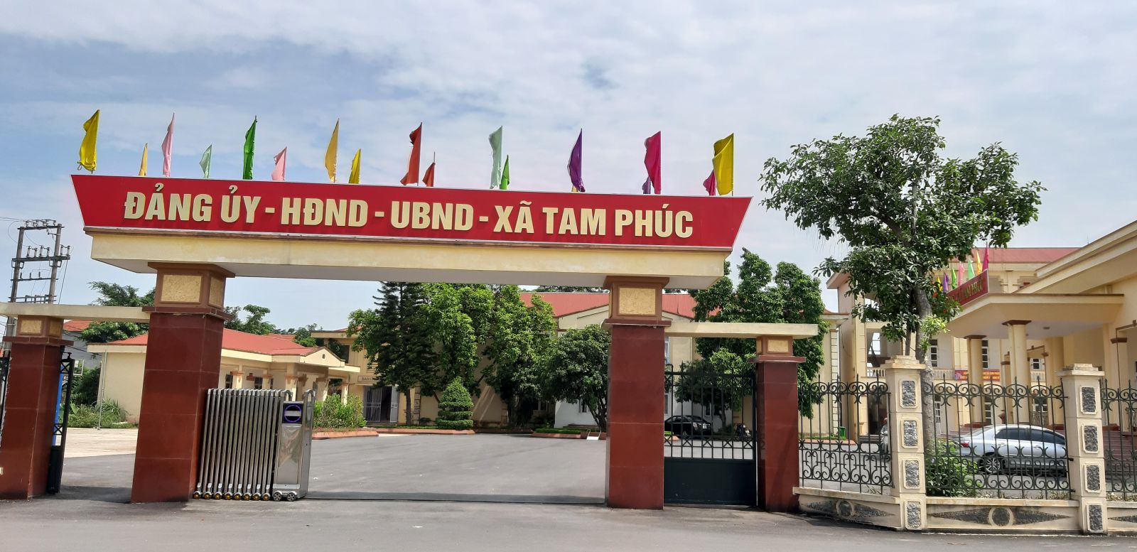 Trụ sở Đẩng ủy v&agrave; UBND x&atilde; Tam Ph&uacute;c, huyện Vĩnh Tường