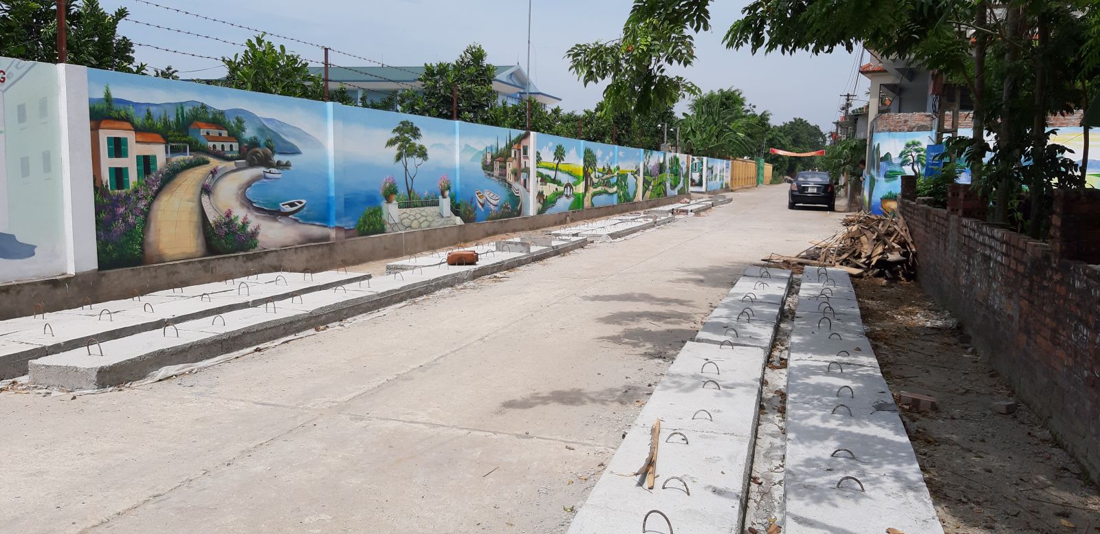 Đường l&agrave;ng ở x&atilde; Tam Ph&uacute;c