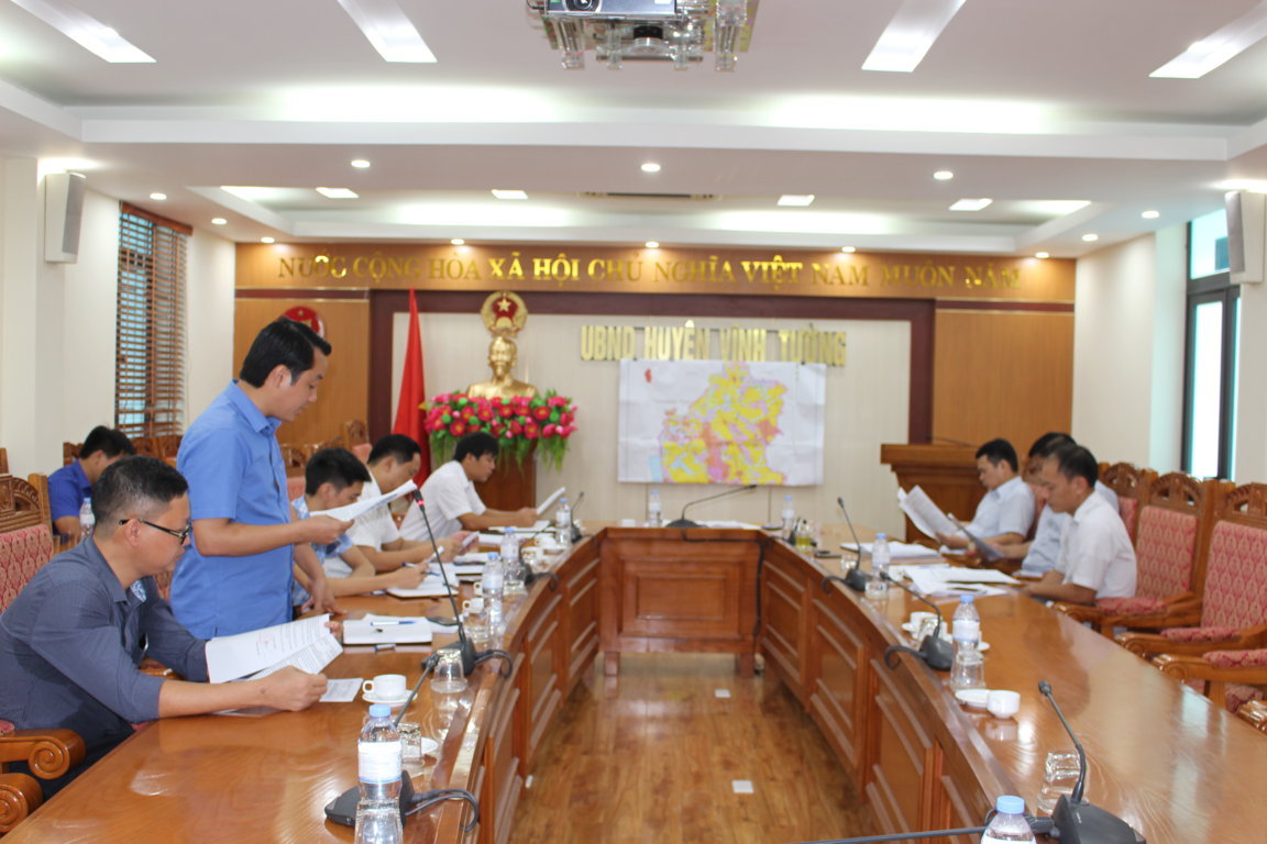 UBND huyện Vĩnh Tường họp chỉ đạo đảy nhanh kế hoạch x&acirc;y dựng cống r&atilde;nh thu gom nước thải trong khu d&acirc;n cư