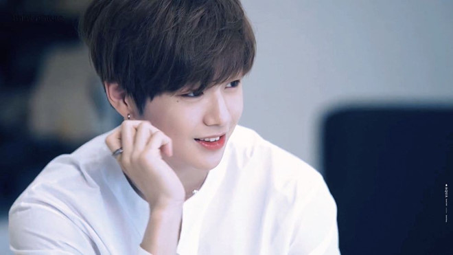 Ch&agrave;ng trai t&agrave;i năng Kang Daniel được mệnh danh l&agrave;