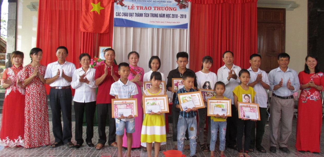 Họ Hoàng Văn: Có truyền thống làm khuyến học      