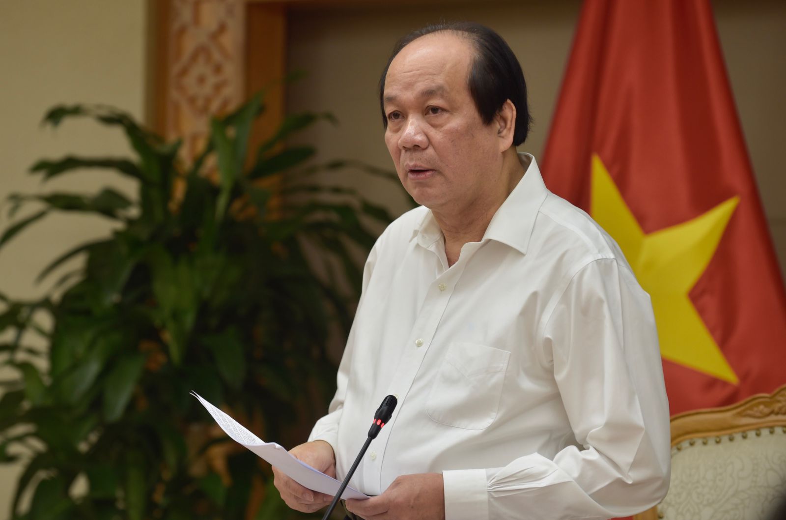 Bộ trưởng, Chủ nhiệm VCP Mai Tiến Dũng, Tổ trưởng Tổ c&ocirc;ng t&aacute;c của Thủ tướng ph&aacute;t biểu tại buổi l&agrave;m việc. - Ảnh: VGP/Nhật Bắc