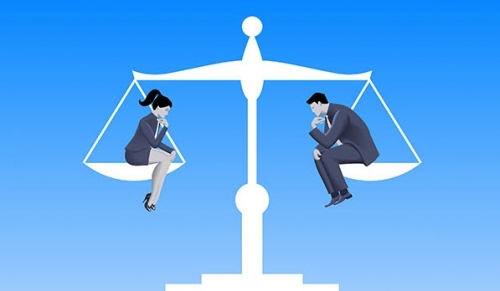 Tư vấn, hỗ trợ pháp lí cho phụ nữ cao tuổi