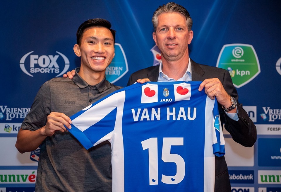 Gi&aacute;m đốc Heerenveen đ&aacute;nh gi&aacute; cao năng lực Văn Hậu