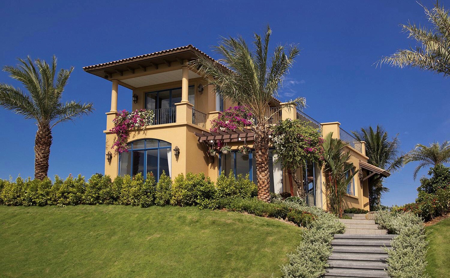 1.Biệt thự mẫu NovaBeach Cam Ranh đặt ngay tr&ecirc;n B&atilde;i D&agrave;i, Cam Ranh, Kh&aacute;nh Ho&agrave;