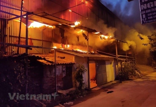 Vụ cháy Rạng Đông: "Sự thật" ô nhiễm - còn đó nỗi lo hiện hữu