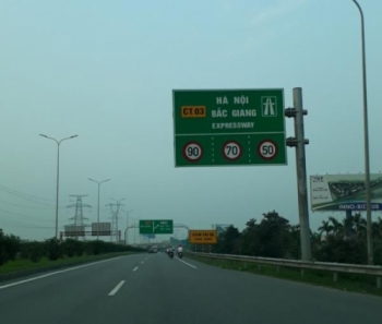Bộ GTVT nói gì về đề xuất cấm xe máy tuyến Hà Nội - Bắc Giang?
