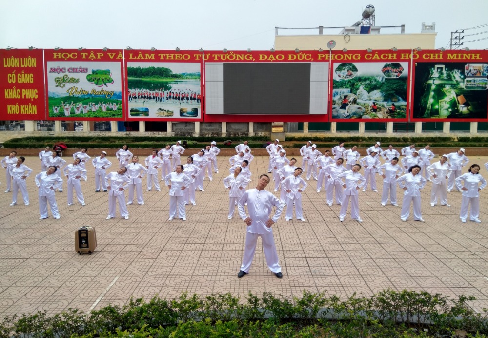 Khi Chủ tịch Hội NCT làm Bí thư Chi bộ