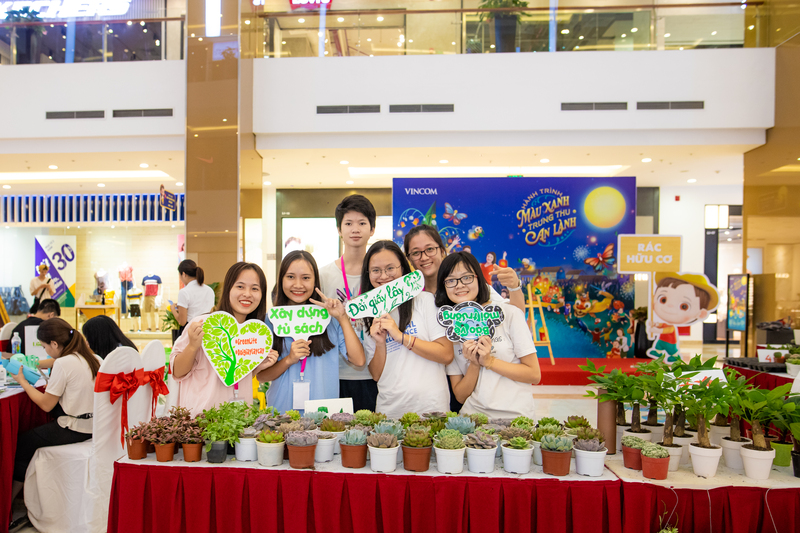 Th&ocirc;ng qua c&aacute;c tr&ograve; chơi th&uacute; vị, hấp dẫn, c&aacute;c em được trau dồi kiến thức v&agrave; tinh thần bảo vệ m&ocirc;i trường một c&aacute;ch ho&agrave;n to&agrave;n tự nhi&ecirc;n, hứng th&uacute;