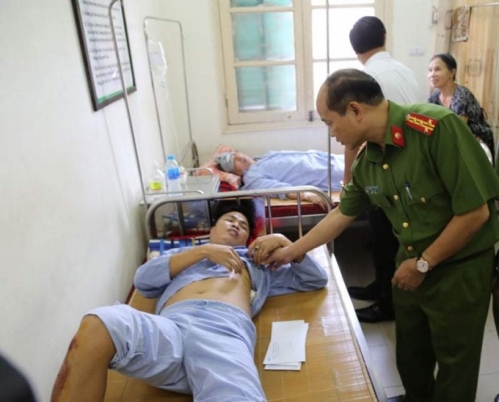 Bắc Ninh: Phó trưởng công an xã bị đâm trọng thương