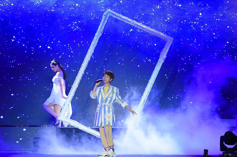 S&aacute;nh đ&ocirc;i với Noo Phước Thịnh trong đ&ecirc;m diễn v&agrave;o tối Chủ nhật sẽ l&agrave; &ldquo;Vết mưa&rdquo; Vũ C&aacute;t Tường. Đại diện Việt Nam duy nhất g&oacute;p mặt trong &ldquo;Asia Song Festival 2019&rdquo; Vũ C&aacute;t Tường hứa hẹn sẽ mang đến những gi&acirc;y ph&uacute;t &ldquo;chất&rdquo; như thường lệ d&agrave;nh tặng kh&aacute;n giả trước khi tham gia sự kiện &acirc;m nhạc lớn nhất ch&acirc;u &Aacute;.