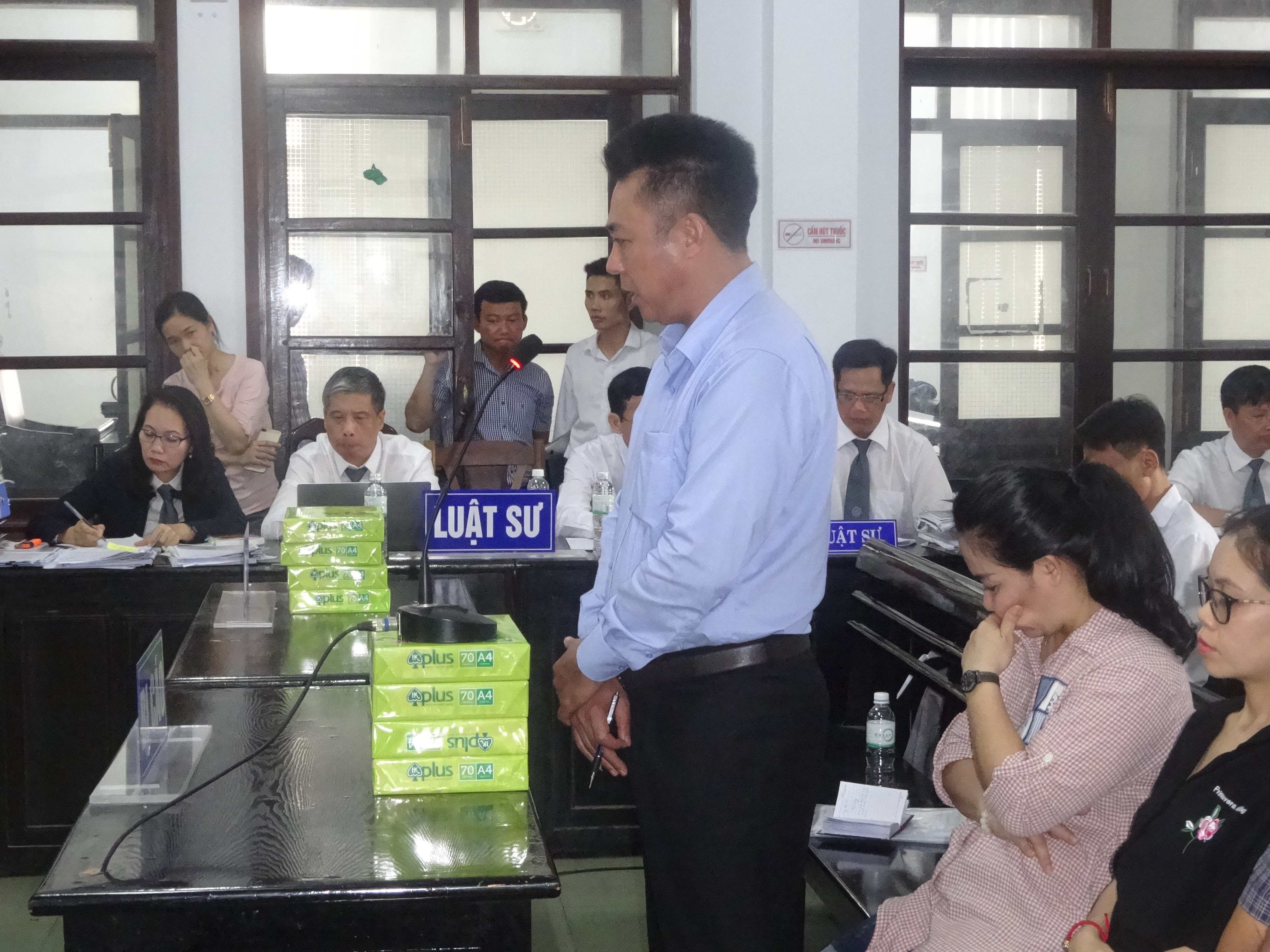 Bị c&aacute;o Đinh Tiến Sử tại phi&ecirc;n t&ograve;a