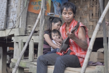 Nét sáng tạo trong nhạc cụ của người Vân Kiều