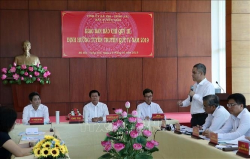 Cần làm rõ thông tin về Dự án Cụm dịch vụ ga cáp treo và thủy cung Hòn Ngưu lấn biển