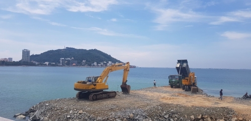 Lấn lấp biển làm thủy cung, dân lo "phá nát" biển Vũng Tàu