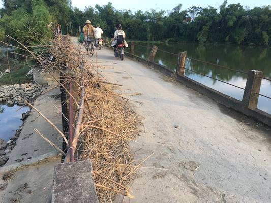 Xã Thiệu Duy, Huyện Thiệu Hóa (Thanh Hóa): 4 cây cầu bắc qua sông Mậu Khê đều hư hỏng nặng
