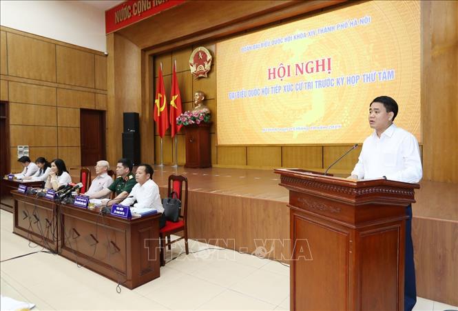 Đồng ch&iacute; Nguyễn Đức Chung, Ủy vi&ecirc;n Trung ương Đảng, Chủ tịch Ủy ban nh&acirc;n d&acirc;n th&agrave;nh phố H&agrave; Nội ph&aacute;t biểu tại buổi tiếp x&uacute;c cử tri quận Ba Đ&igrave;nh, Ho&agrave;n Kiếm v&agrave; T&acirc;y Hồ. Ảnh: Tr&iacute; Dũng/TTXVN